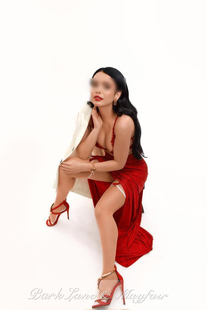 High class London model escort with her beautiful smile
