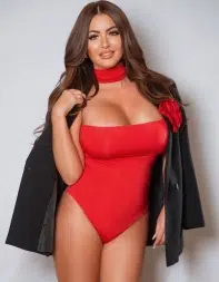 Christina captivates with her mesmerising pose and radiant eyes that pull you in.
