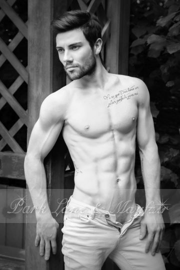 Male Escorts