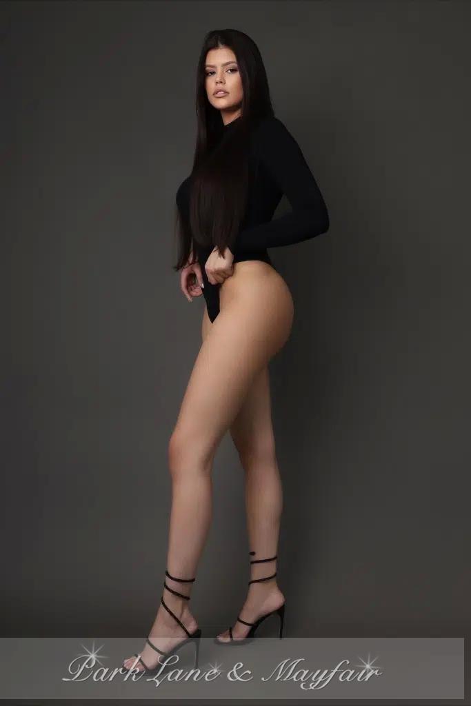 Ivanka gently showcased her beautifully long and toned legs.